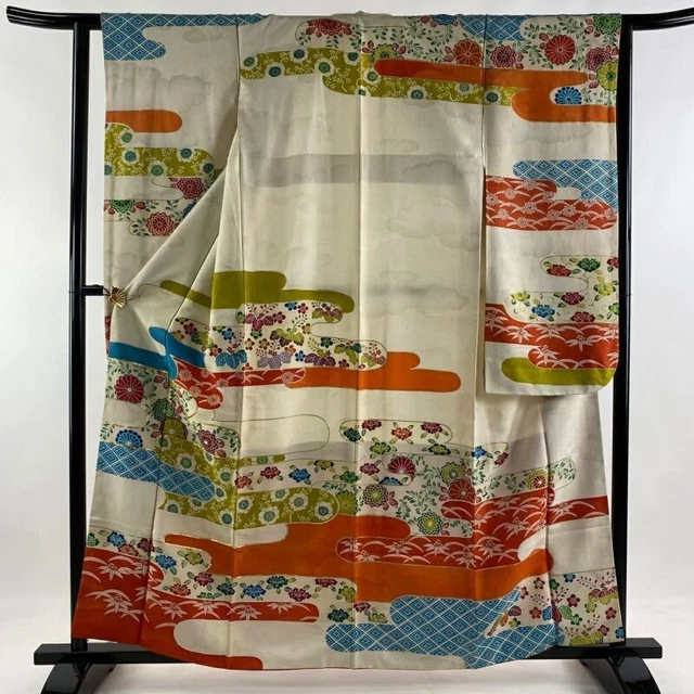 Japanese Kimono Furisode Pure Silk Flower Gold And Silver Thread Beige Color