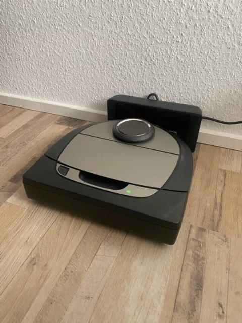 Neato Robotics Botvac D7 (945-0296/D701) WLAN Saugroboter - Schwarz