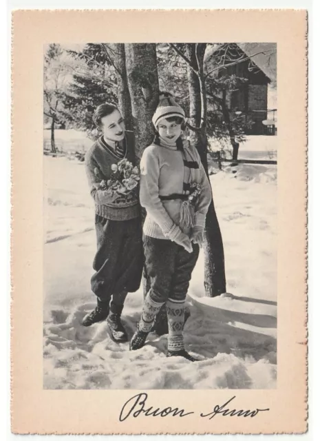 Non Viaggiata foto cartolina Buon Anno innamorati neve moda d'epoca