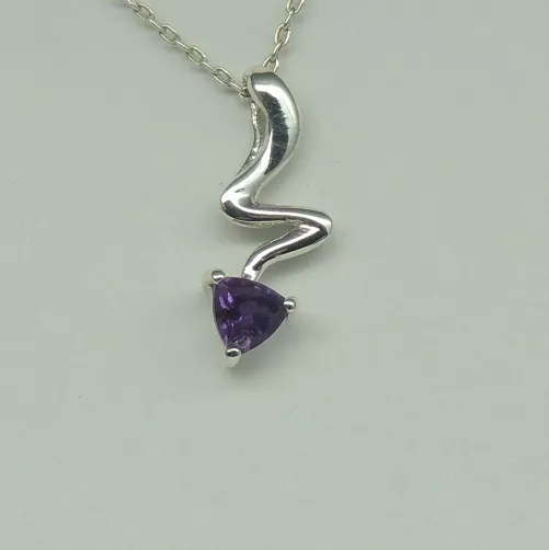 Süßer 0,29 Carat Amethyst Anhänger 925 Silber, Kette, Collier