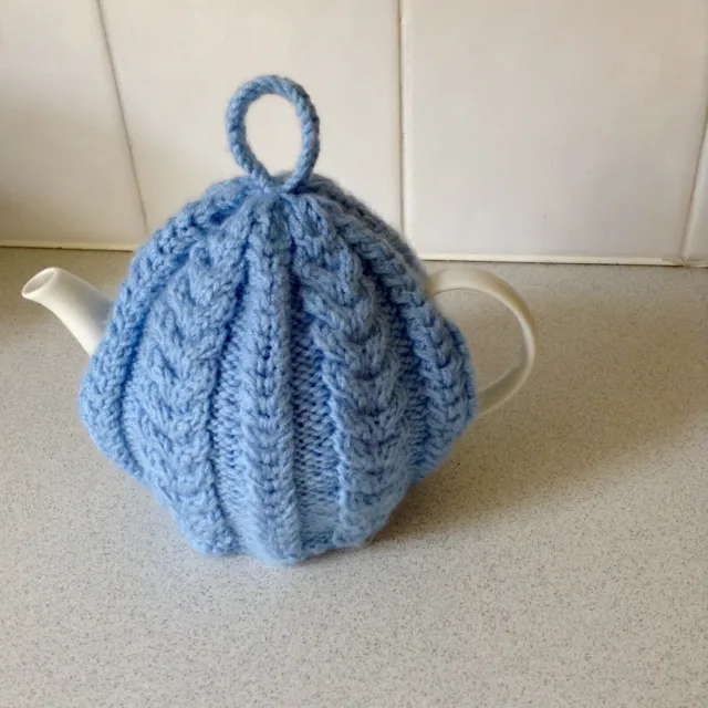 Handknitted Teacosy 3