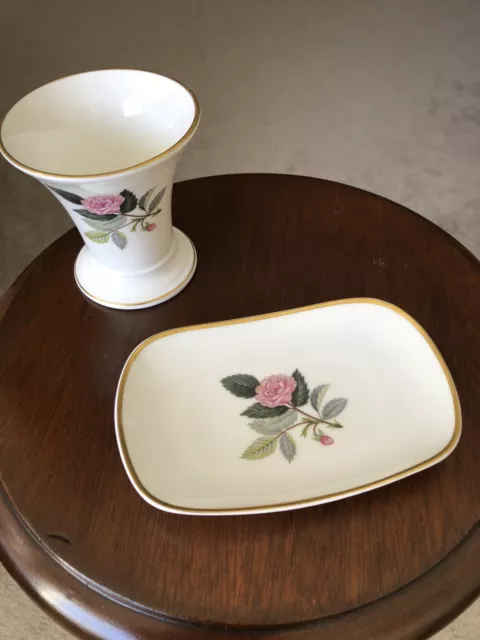 Wedgewood Hathaway Rose Vase & small dish  Vintage