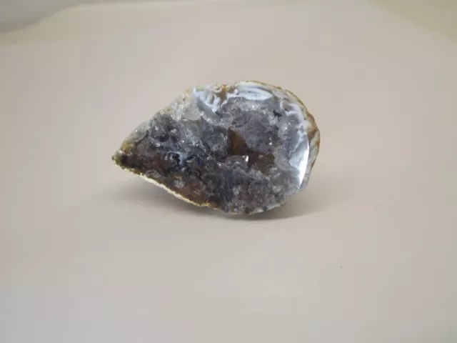 Achat Geode Gefüllt Mit Quarz - Kristallen