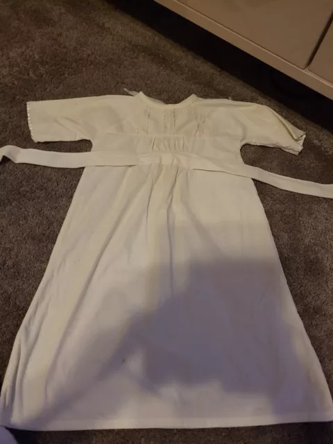 Abito da notte bambino vintage anni '50 bianco molto lungo con pizzo in celone