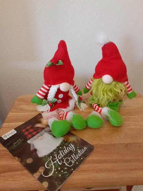 New D- Fantix  Plush Gnome Pair. 14"
