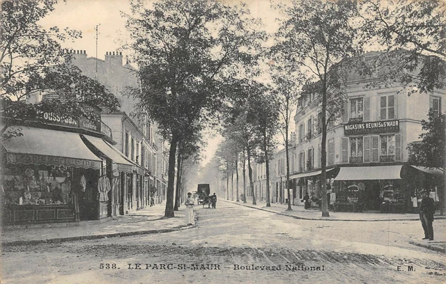 CPA 94 LE PARC SAINT MAUR BOULEVARD NATIONAL (not common shot)