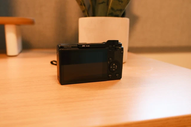 Ricoh GR IIIx Digital Camera - Black (26.1mm f/2.8 GR Lens) 2