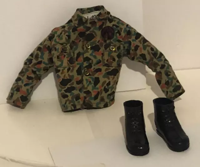 Vintage 12 Inch GI Joe 1970's Adventure Team Camouflage Shirt & Black Boots Ex+