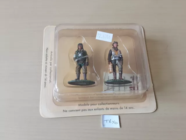 Atlas, 2 Figurines En Plomb Pilotes