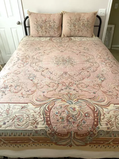 Horchow Neiman Marcus Tapestry Bedding LUXURIOUS Pink Regency Floral Queen Set Horchow Neiman Marcus Tapestry Bedding LUXURIOUS Pink Regency Floral Queen Set
