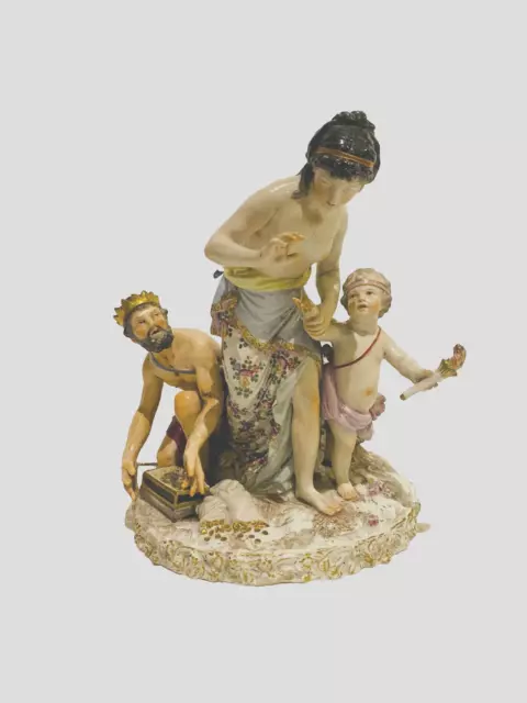 Groupe en porcelaine de paris polychrome comporte marque au socle . XIX siècle .