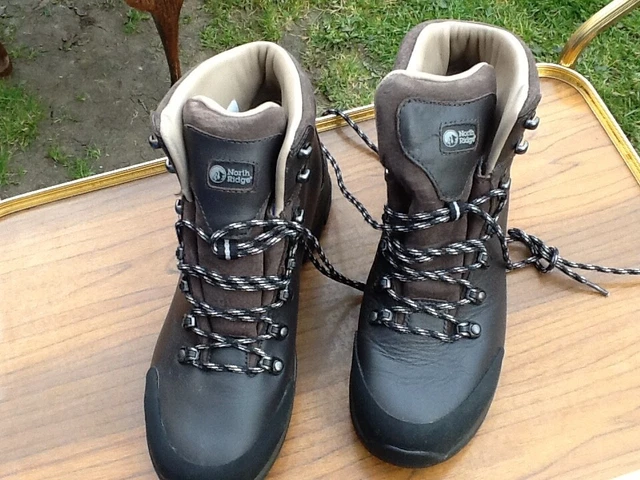 North ridge 2025 walking boots