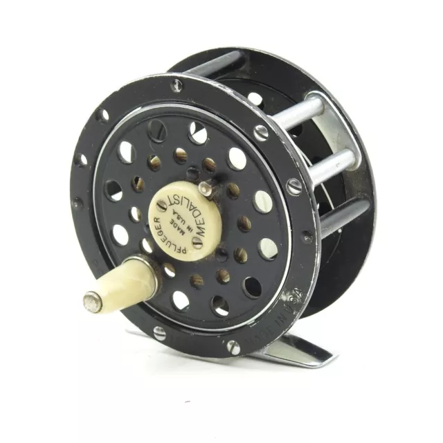 PFLUEGER MEDALIST 1492 1/2 Fly Fishing Reel. Made in USA. LHW