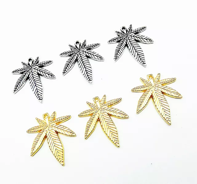 Wholesale 10/20/50/100/Pcs Gold/Silver Marijuana Leaf Pot Weed Charm Pendants