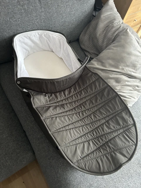 Icandy Peach 5 All Terrain Carrycot Stoffe Wald