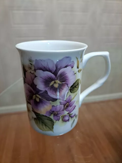 Stechcol Gracie Bone China coffee mug tea Cup Floral Design Beautiful