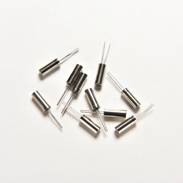 20Pcs 32.768KHz 32768HZ Crystal Oscillator 2 x 6 mm Best#7H