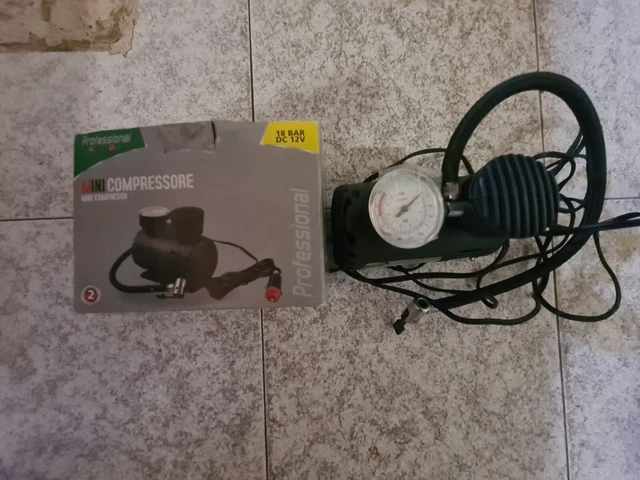 Mini compressore Keiros per Auto Moto Bici mai usato
