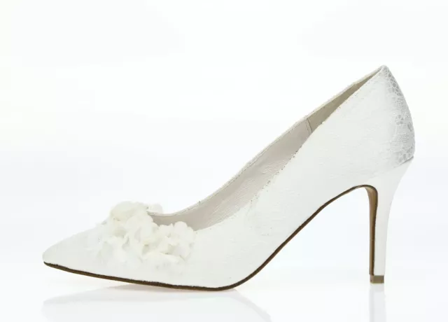 Womens MENBUR white fabric pointy toe wedding/ bridal pumps sz. EU 38 2