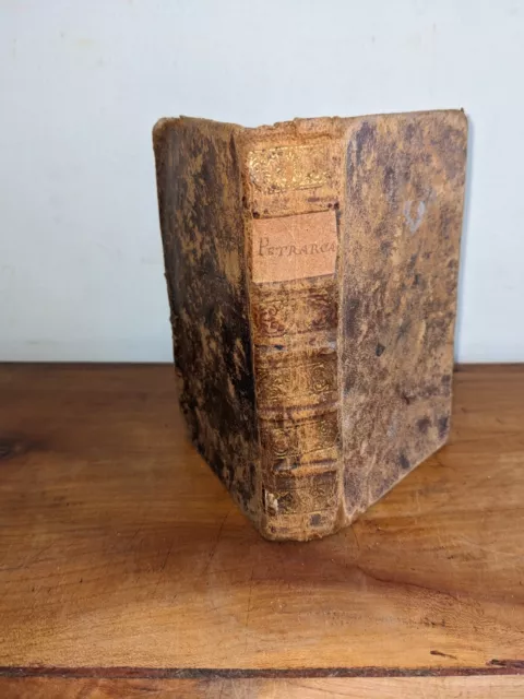 livre ancien - Le rime de M. Franscesco Petrarca - 1746