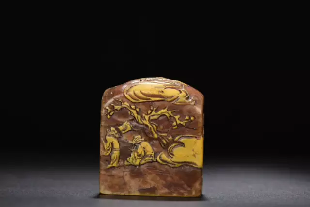 Chinese Natural Shoushan Stone Hand-carved Exquisite Landscape Figure Seal 0626