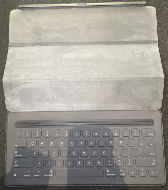 Original Genuine Apple iPad Pro Smart Keyboard Magnetic 12.9" 1st 2nd Gen A1636