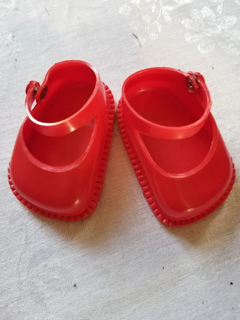 POUPEE :Grande paire de chaussures anciennes