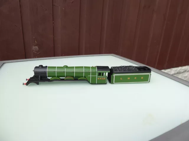 Hornby OO LNER A1 Flying Scotsman Green 4472 Loco Body & Tender Top - China TD