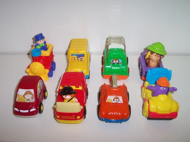 Fisher Price Little People McDonald's Under 3 Happy Meal Toy Lot of 8 2005