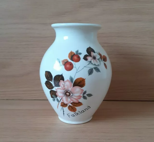 New Devon Pottery - Newton Abbot - Floral Flower Vase. Made In England 2