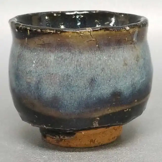 AK67)Japanese Pottery Hagi ware Guinomi Sake Cup Blue glaze  by Seigan Yamane