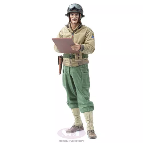 SOL RESIN FACTORY MM670, WWII U,S M10 Tank Gunner (1 FIG.) , SCALE  1:16