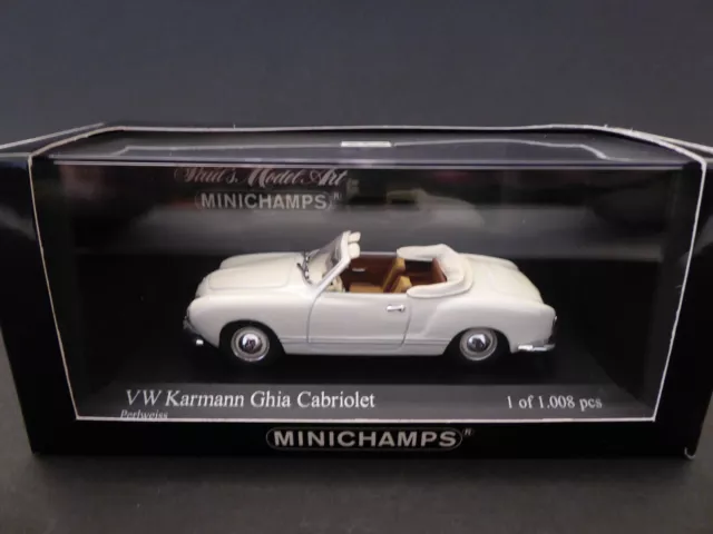 1:43 Minichamps VW Karmann Ghia Cabriolet Perlweiss