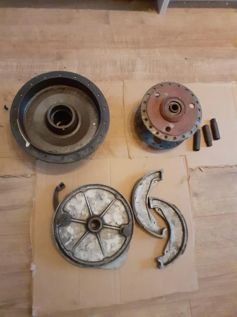 VELOCETTE MAC/MSS FRONT Hub/Brake Plate and Rear Hub £52.72 - PicClick UK