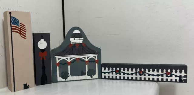 Cats Meow Village Faline vtg 1991 lot Bandstand Gazebo Flag Fence lite Christmas