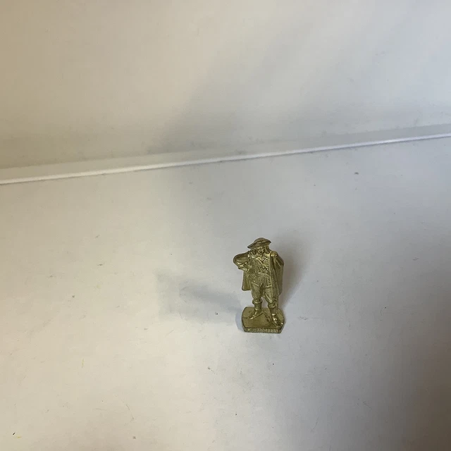 Musketeer Metal Figure Gold Colour RARE Vintage Kinder Surprise Egg Toy