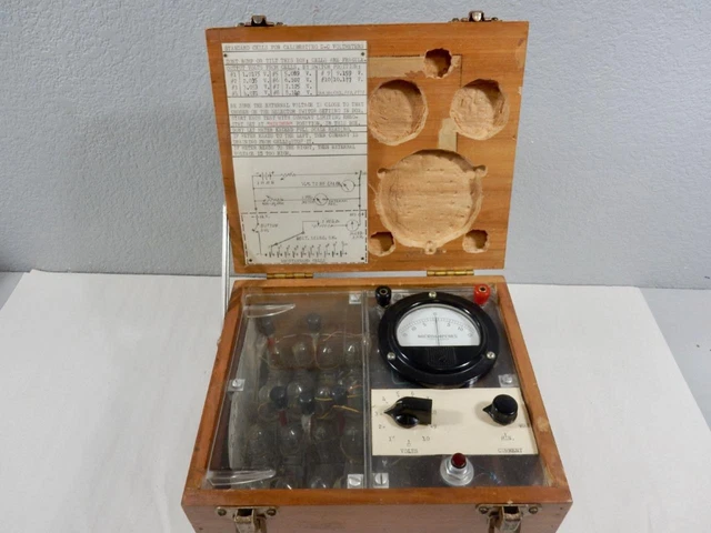 Antique Vintage General Electrical Testing Device, in Original Case.  Calibrator