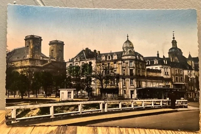CPA 57 THIONVILLE Vue vers la Cathédrale - DIEDENHOFEN - 1950