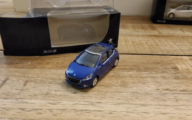 Peugeot 208 3 Portes NOREV 1/43 - Bleu Virtuel - Réf 472800 - Occasion Comme Neuve