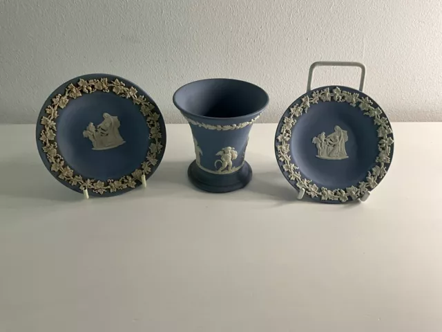 Vintage Wedgwood Blue & White Jasper Ware X 2 Pin Dishes & Vase