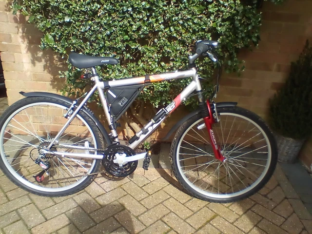 halfords 26 inch wheel