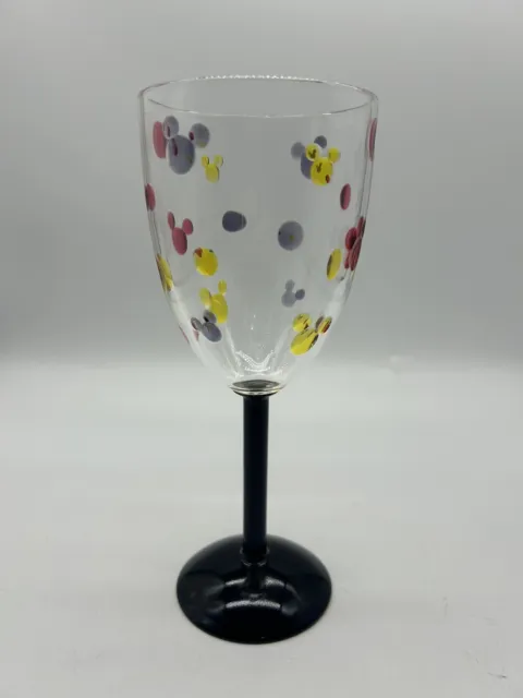 https://www.picclickimg.com/JUoAAOSw5ORlcSsn/Disney-Mickey-Mouse-Ears-Plastic-Wine-Goblet-Glass.webp