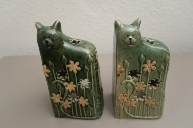 Lot 2 Ceramic Tealight Candle Holders - Cats in Flowers, Green Very Cute Cat