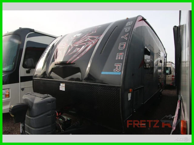 2017 Winnebago Spyder 24FQ Used