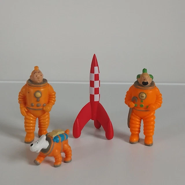 TINTIN - LA JEEP BLEUE D'OBJECTIF LUNE AVEC LIVRET- ÉCHELLE 1/24 - USAGÉ TINTIN - LA JEEP BLEUE D'OBJECTIF LUNE AVEC LIVRET- ÉCHELLE 1/24 - USAGÉ