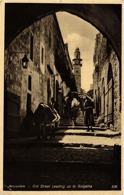 CPA AK JERUSALEM Old street Leading up to Golgatha ISRAEL (751994)