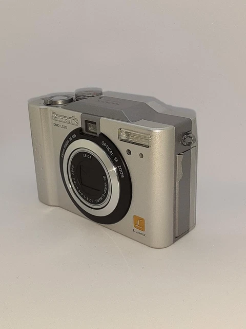 PANASONIC LUMIX DMC-LC20 Compact Digital Camera AA Battery