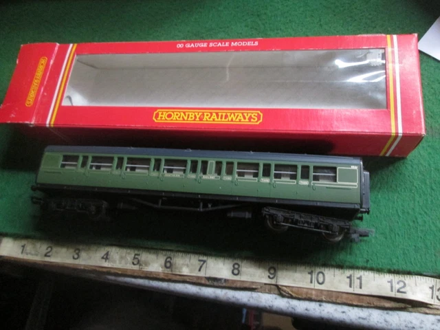 Hornby R162 HORNBY R162 SR Composite Coach Olive Green 5544 (Oo Gauge) Boxed Lot ...