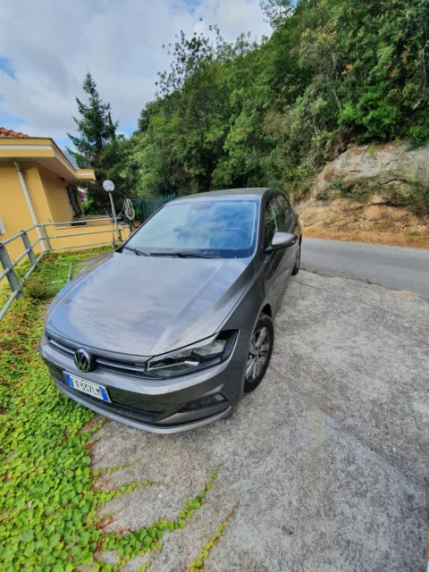 Vendesi Volkswagen Polo 1.0 Benzina Vendesi Volkswagen Polo 1.0 Benzina