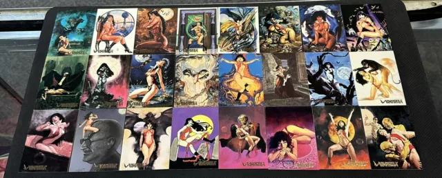 VISIONS OF VAMPIRELLA - 1995 Topps Trading Card Lot of  42 Cards